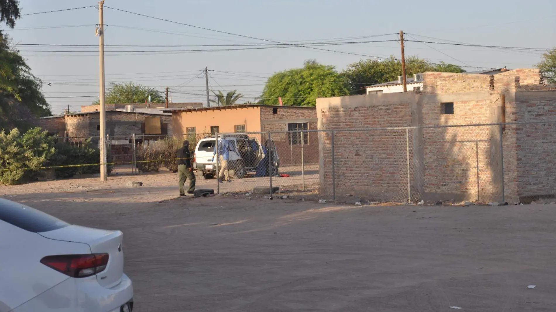 Lo tres hombres que fueron atacados desde vehículo en movimiento a oa altura de la avenida Jalapa B y calle 3, colonia Libertad